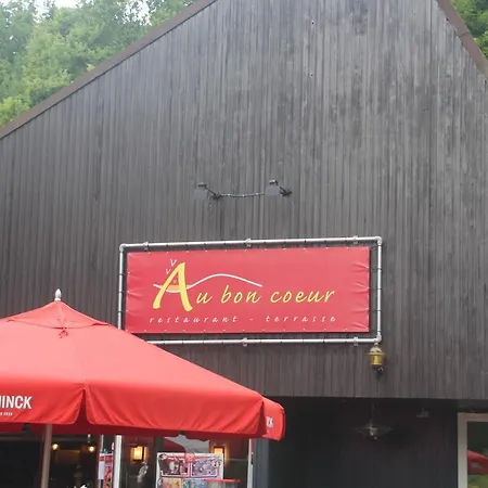 펜션 Bosvilla Ardennen 더뷔